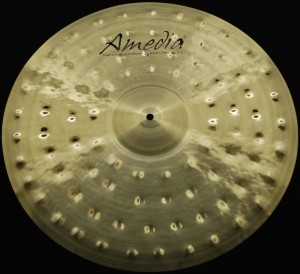 AMEDIA Aura Crash 18"